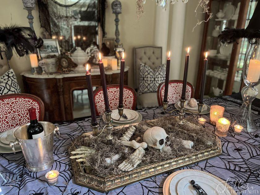 spooky chic southern gothic Halloween dining tablescape