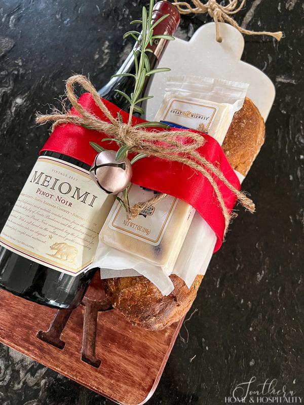 Holiday Entertaining Gift Set with Wine