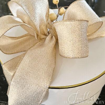 How to Tie an Easy Gift Bow