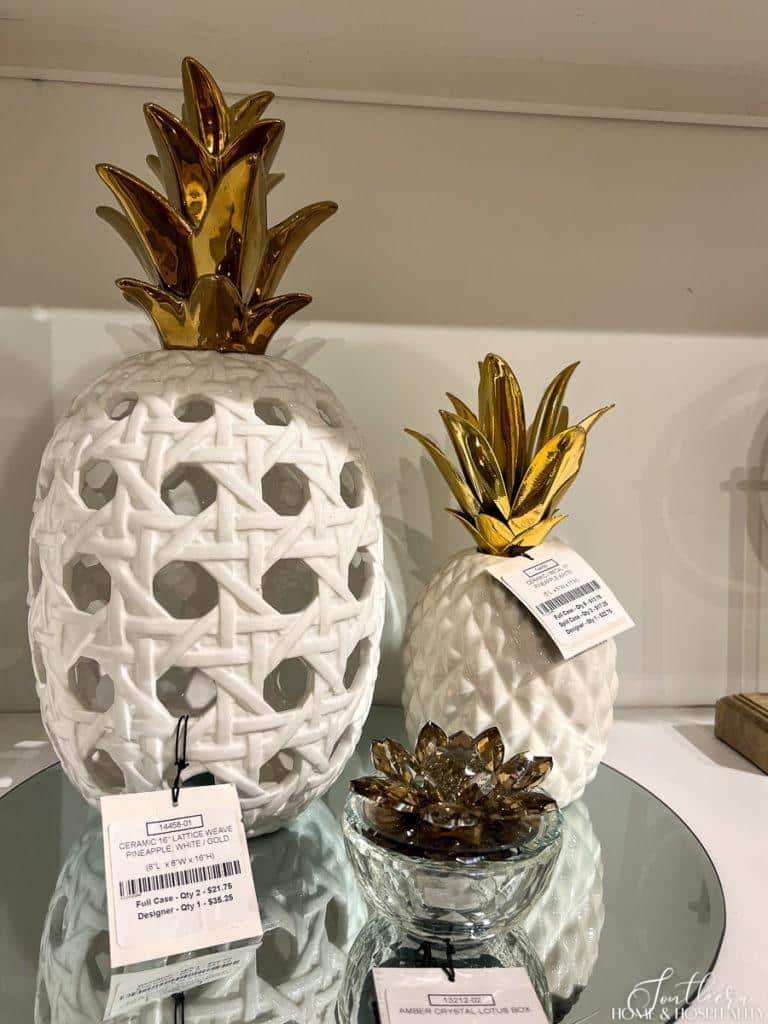 Basketweave white and gold ceramic pineapple