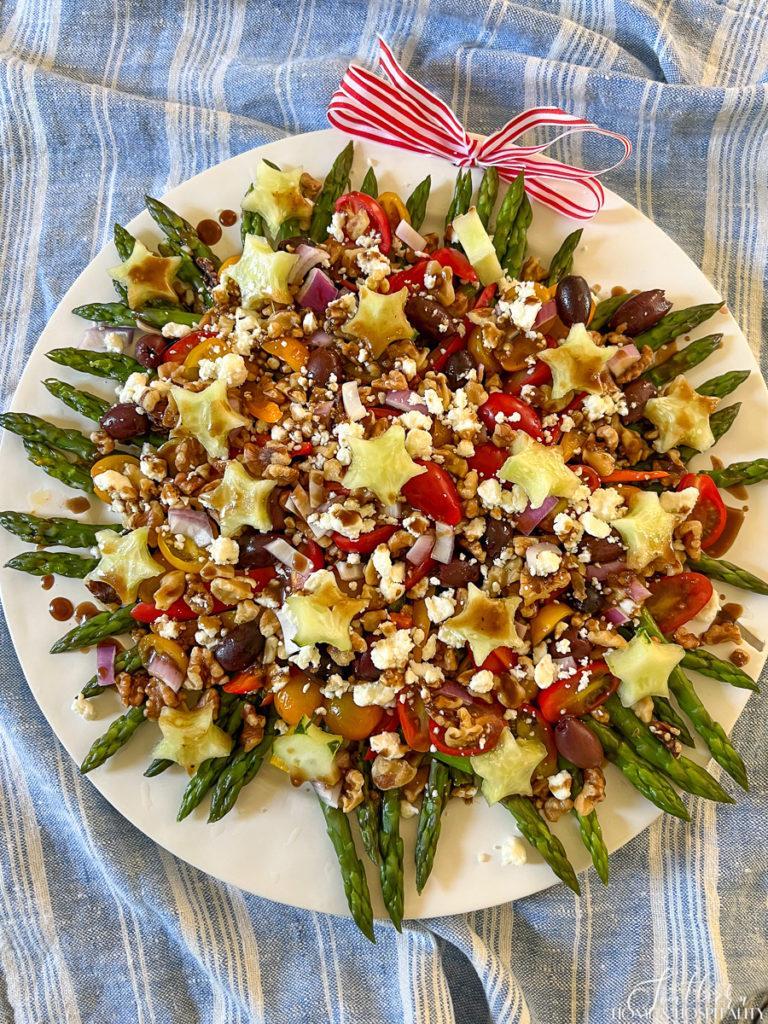 Asparagus salad with balsamic vinagrette and cucumber stars