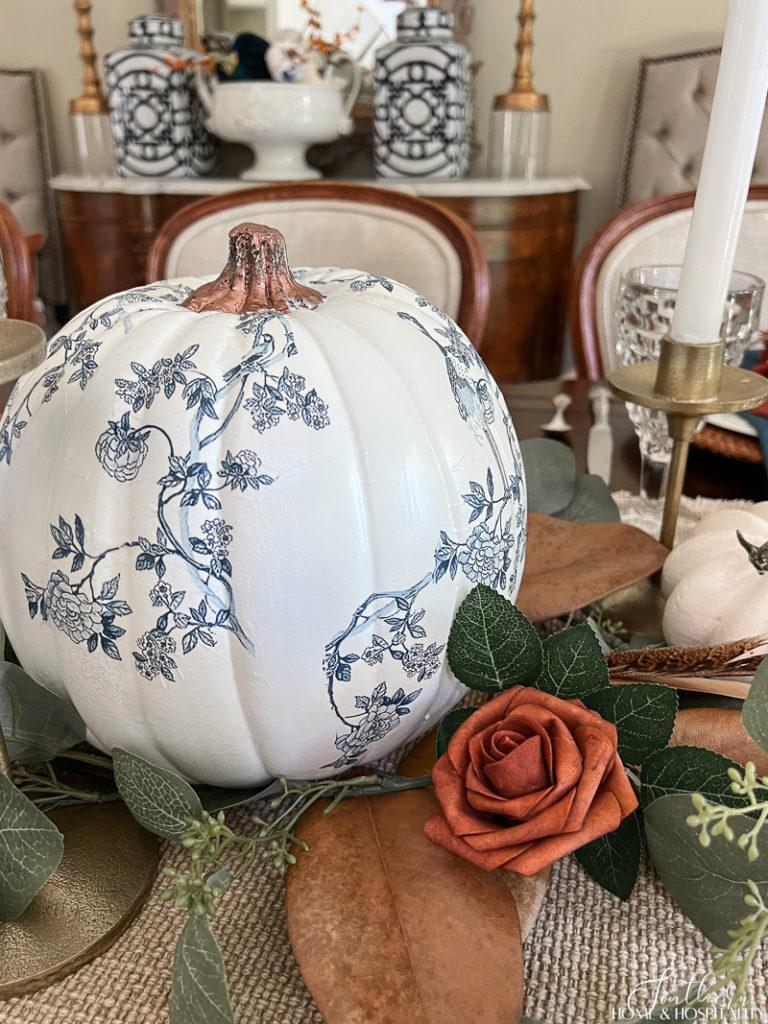 chinoiserie pumpkin and rust rose
