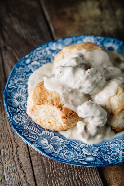 Biscuits With Country Gravy 1 400x600 