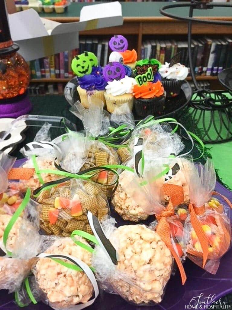 Halloween party favor treat bags with snack mix