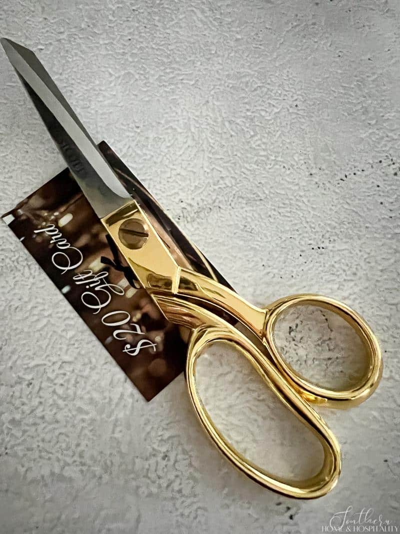 Creative and Fun Ways to Give Gift Cards