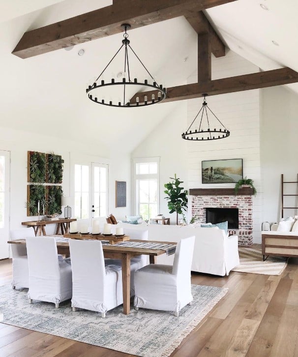 Modern farmhouse living room