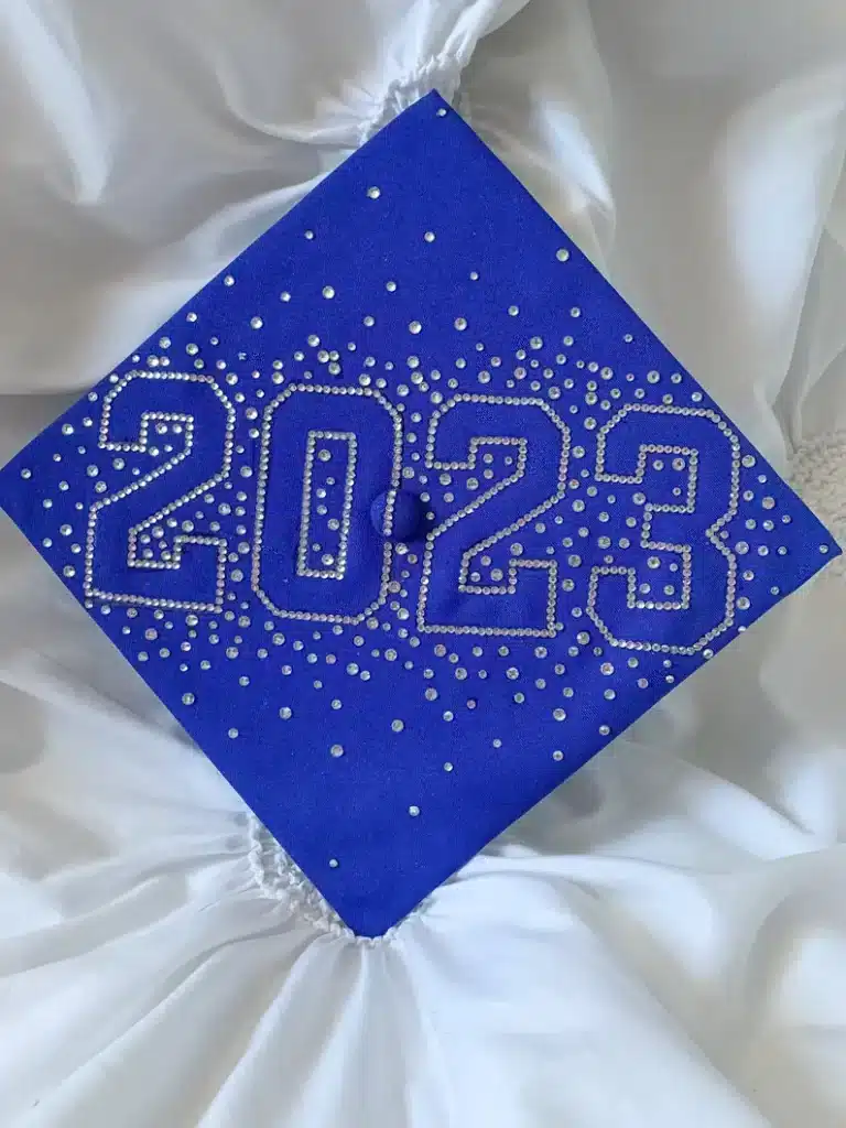 Graduation year grad cap