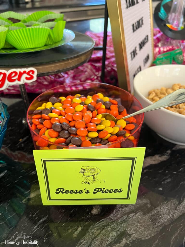 Reeses Pieces with ET sign