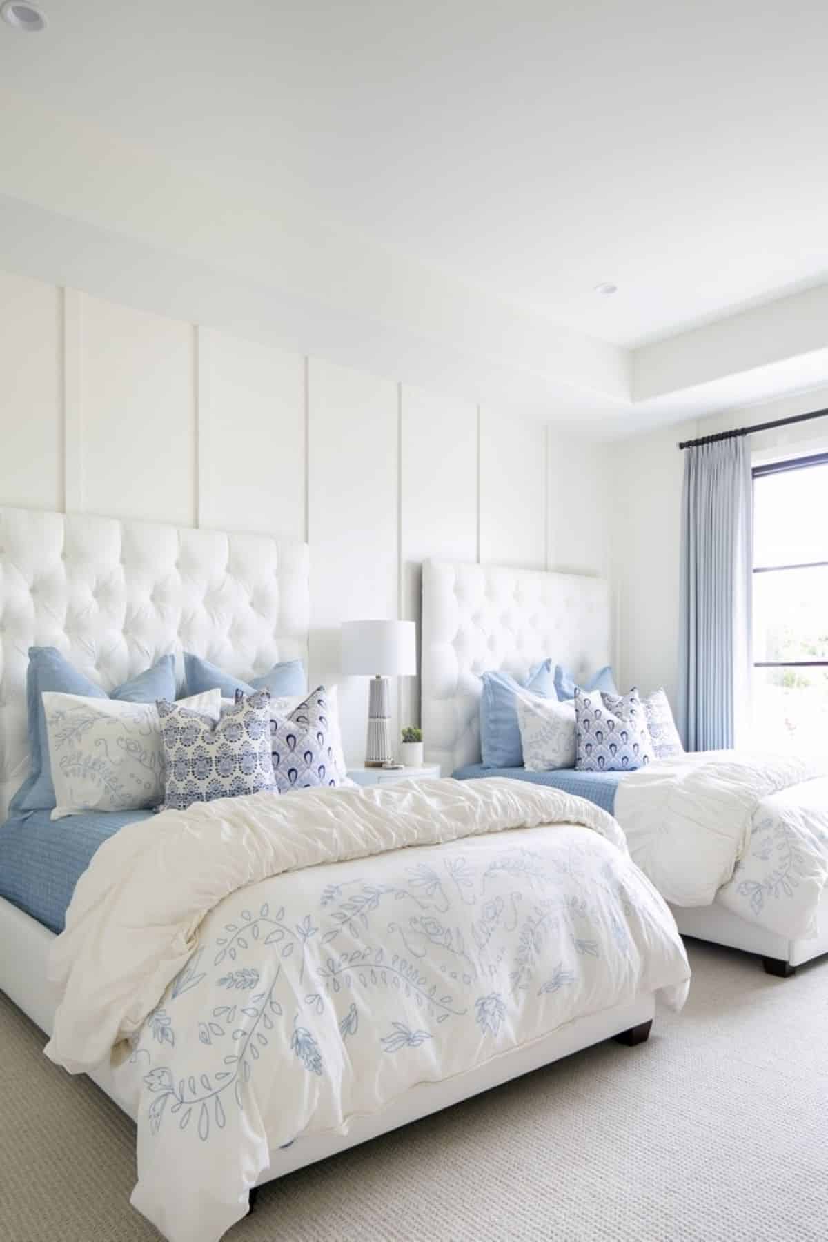 50 Best Paint Colors Designers Swear by for Master Bedrooms