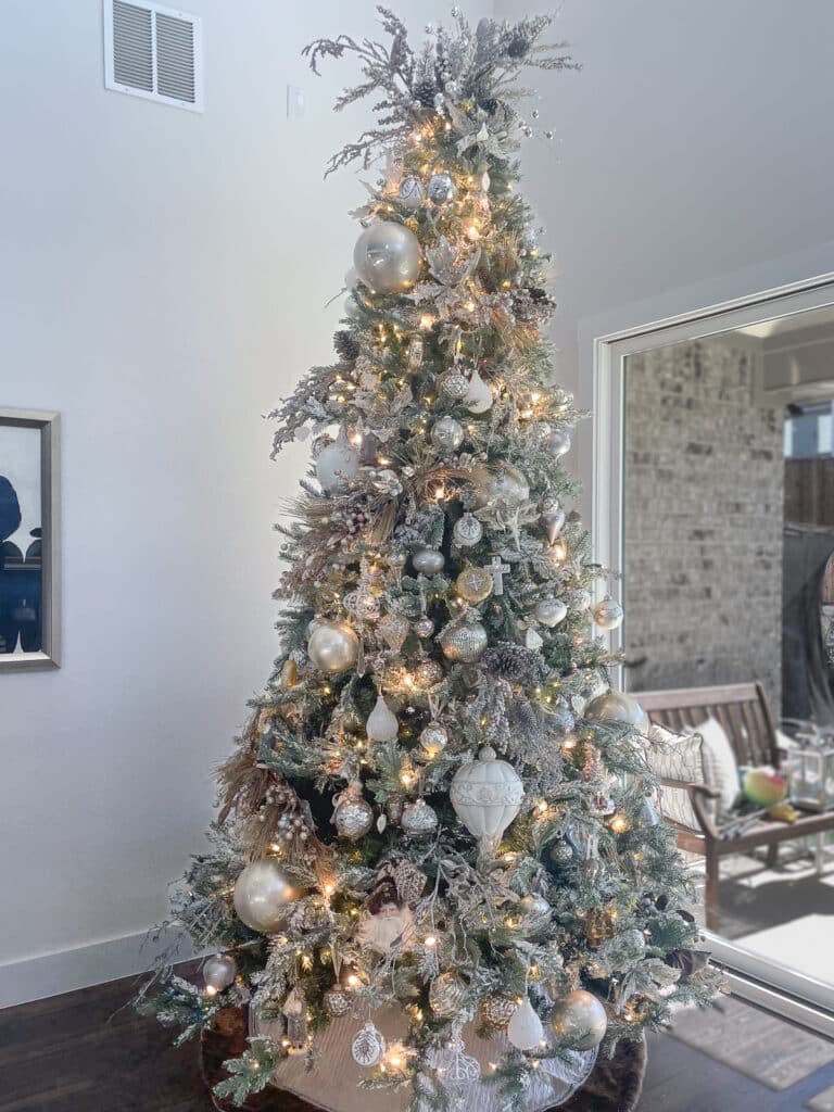 White Christmas tree decor