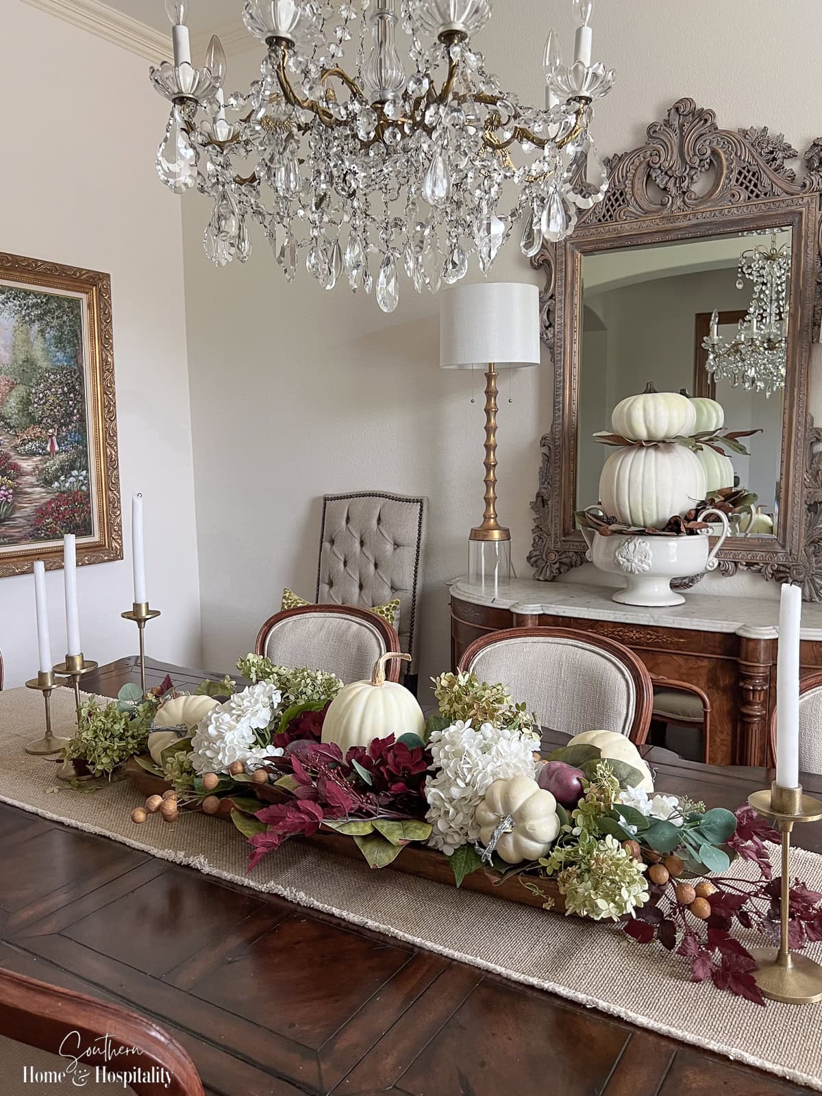 Fall Decorating Ideas With Moody Colors | Cozy & Sophisticated Autumn ...