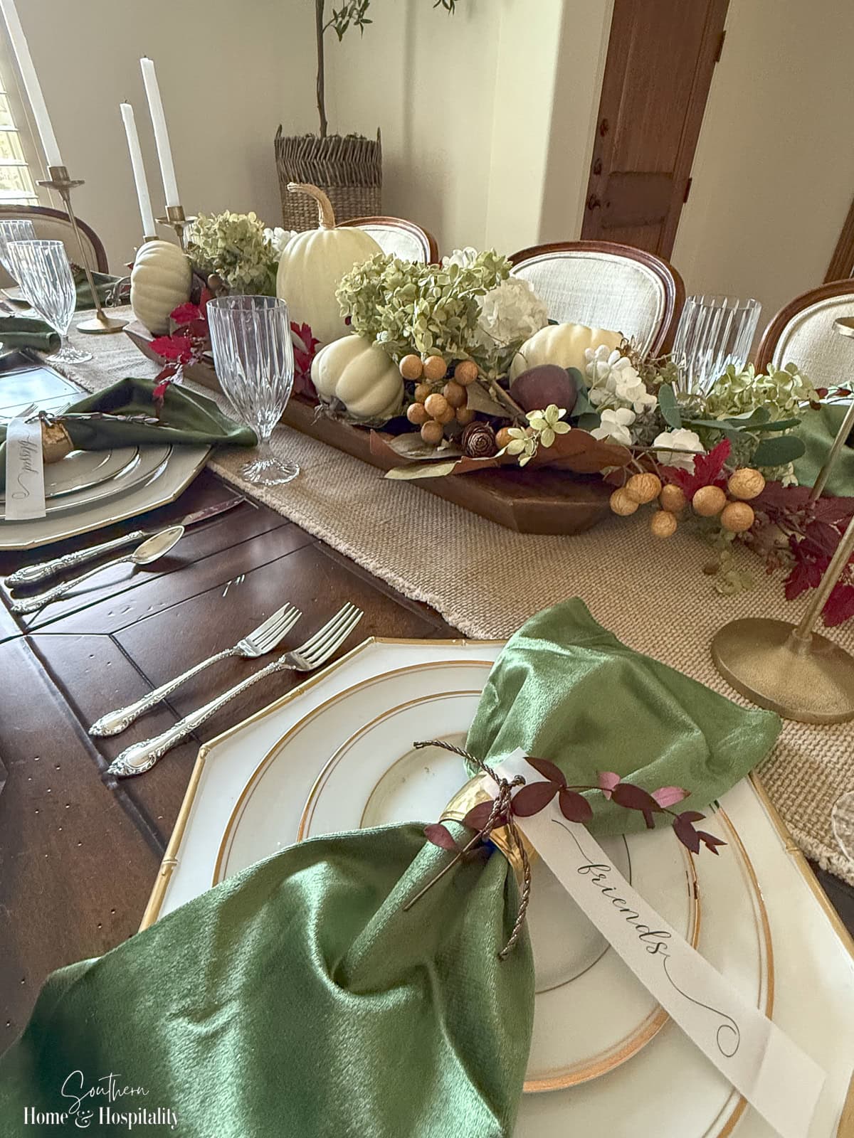 Thanksgiving Dough Bowl Centerpiece Ideas: Easy DIY Table Decor in ...