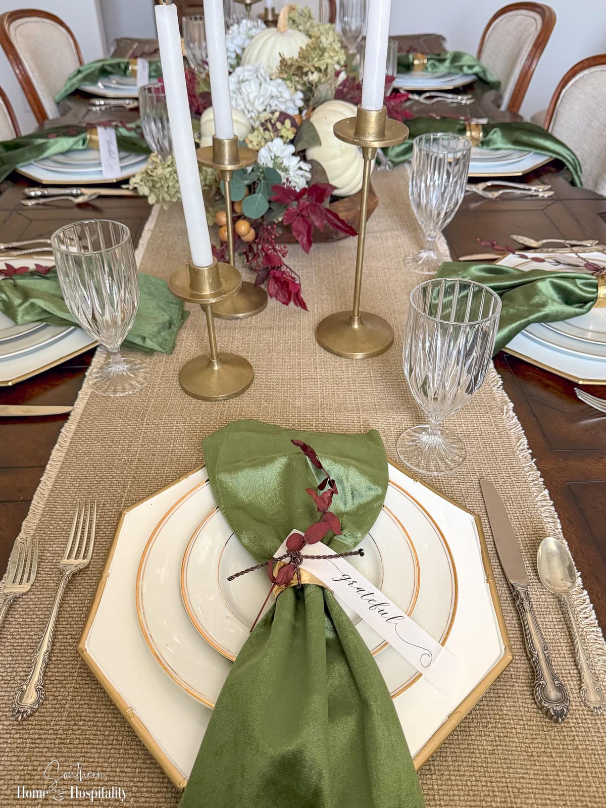 Thanksgiving Dough Bowl Centerpiece Ideas: Easy DIY Table Decor in ...
