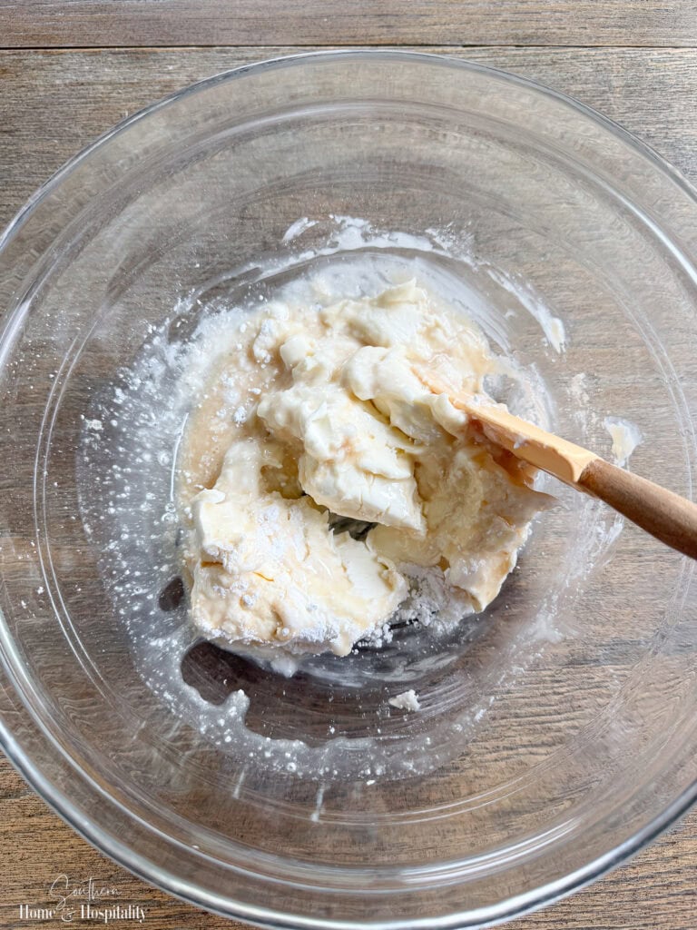 Making blueberry cream cheese filling