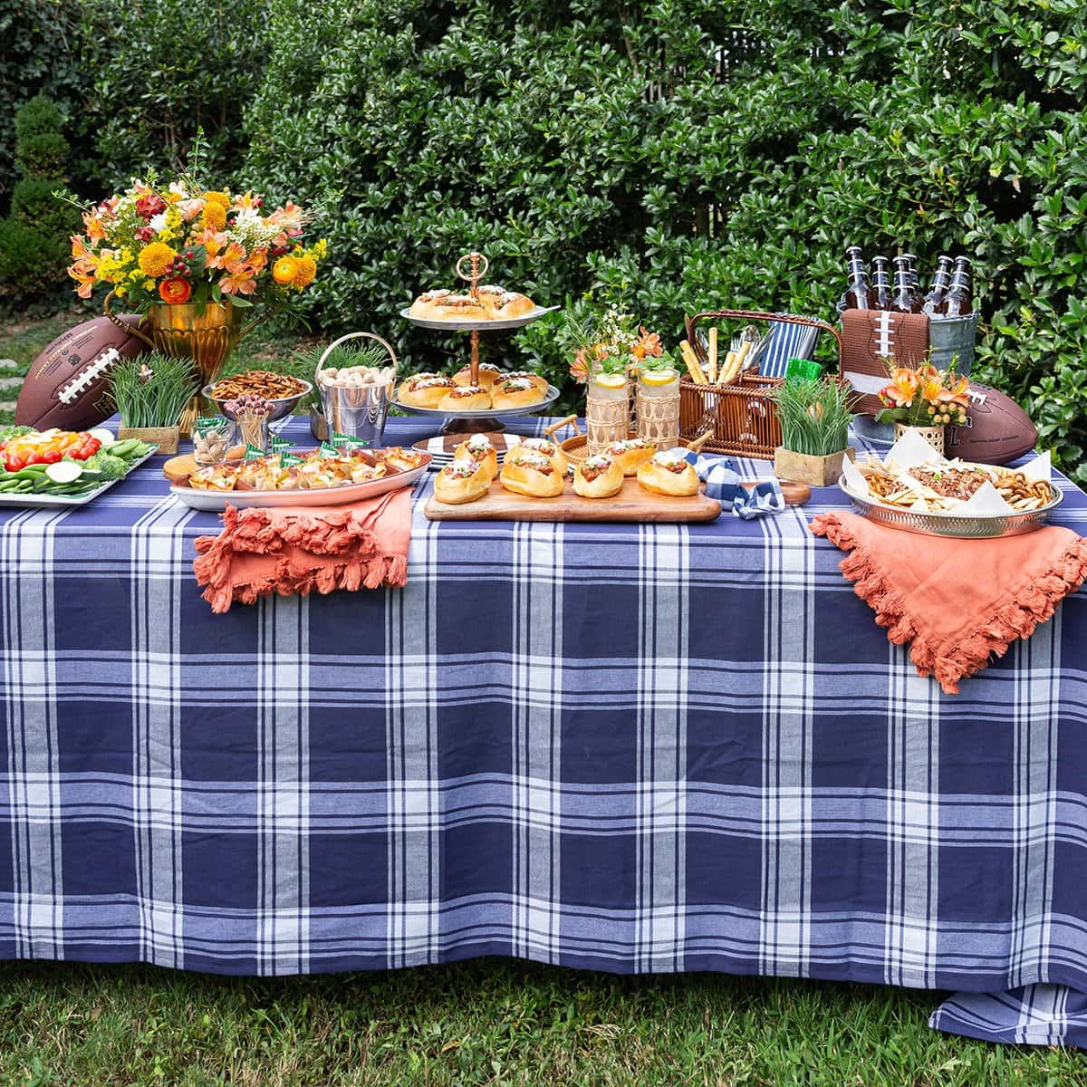 Outdoor football party table