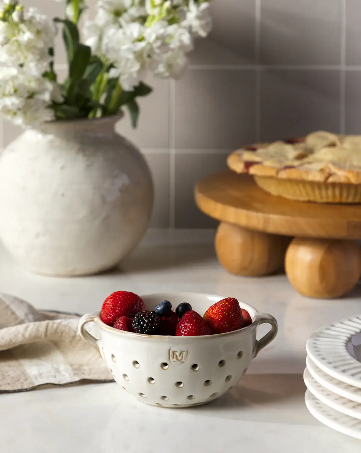 McGee & Co glazed berry colander