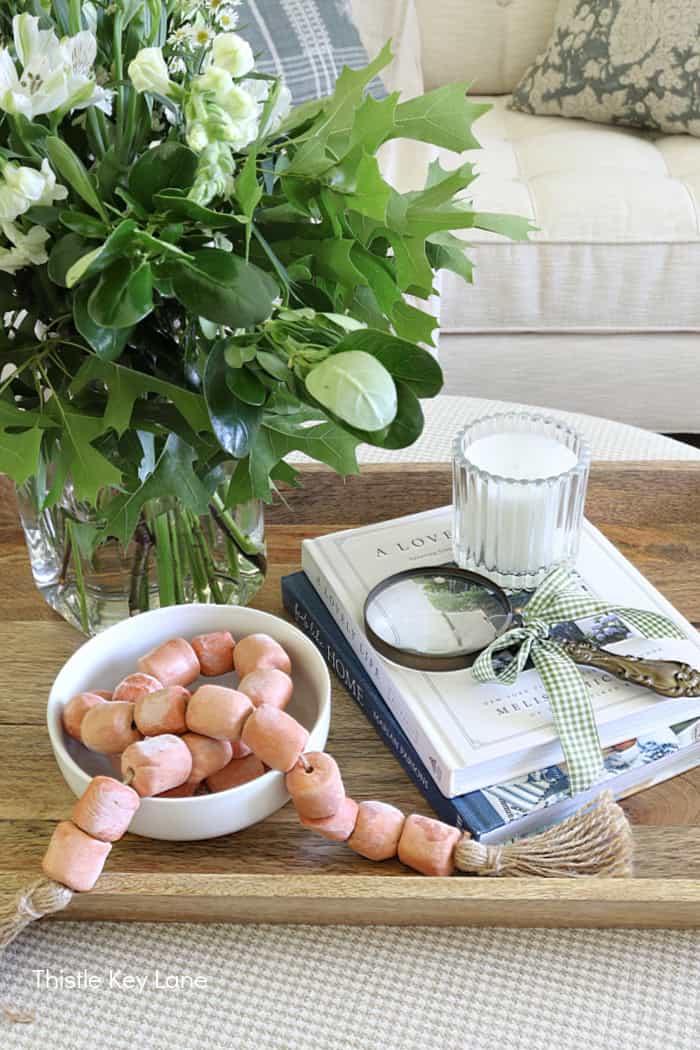 Coffee table decorated for summer