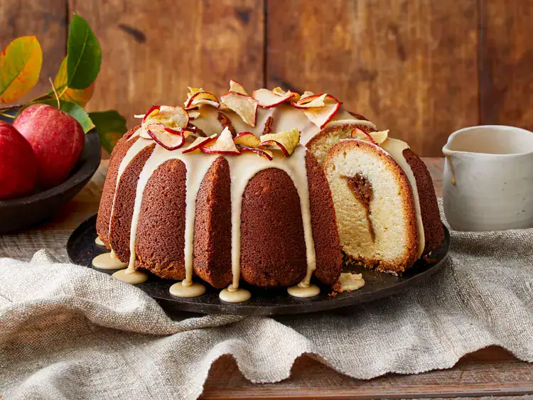 Apple butter pound cake