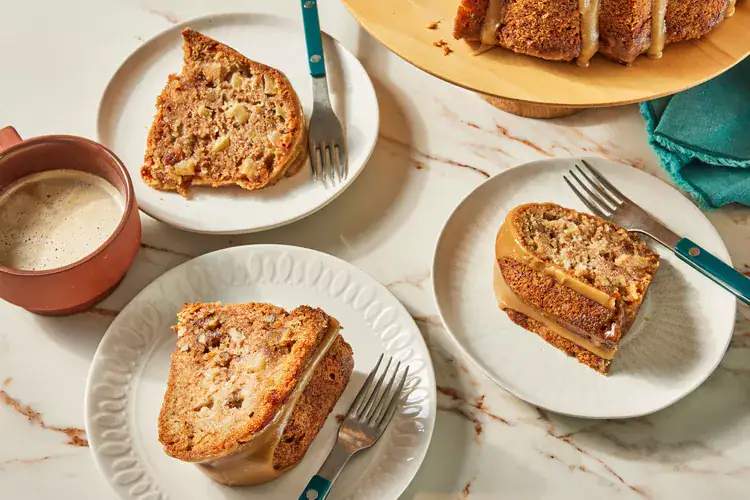 Apple Dapple Cake